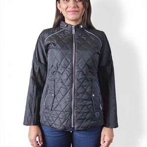 Women's Quilted Puffer Jacket in Black